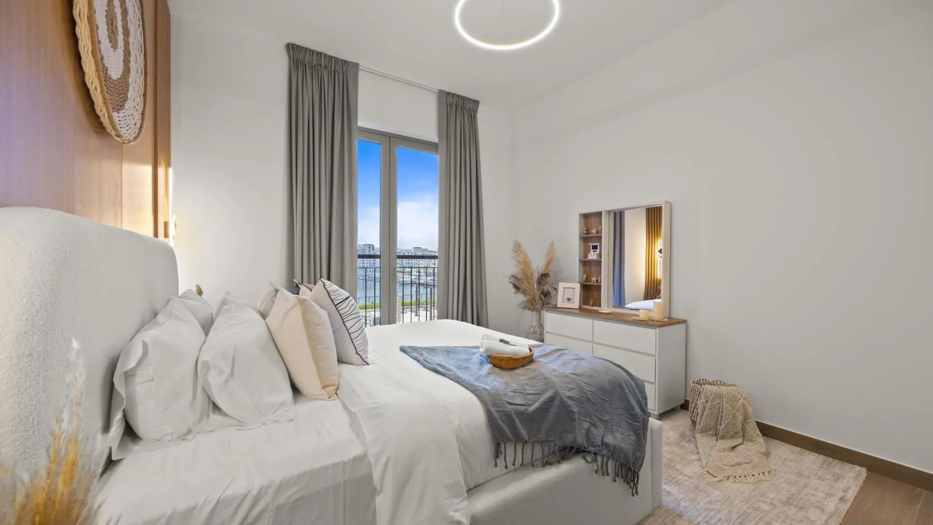 Boho Bayfront 1Br In La Sirene 2 Seaport View Apartment Dubai United Arab Emirates