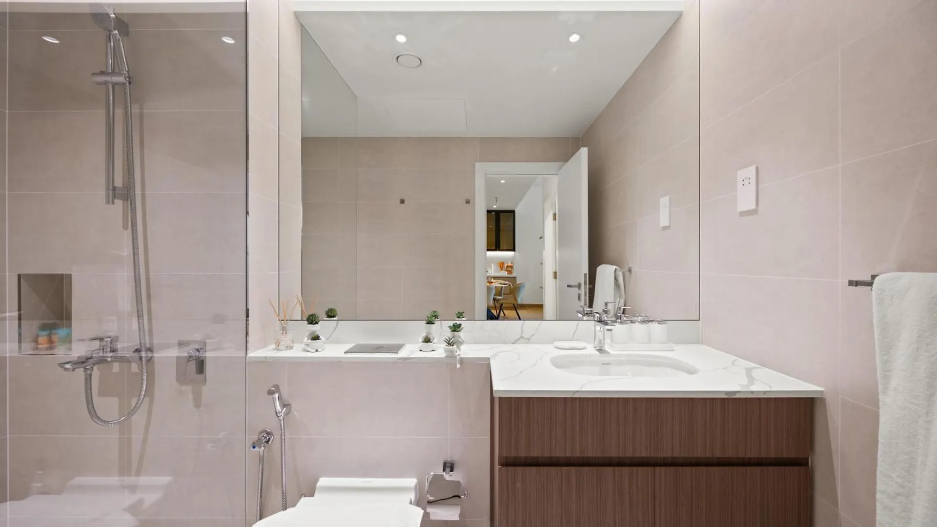 Boho Bayfront 1Br In La Sirene 2 Seaport View Διαμέρισμα Ντουμπάι